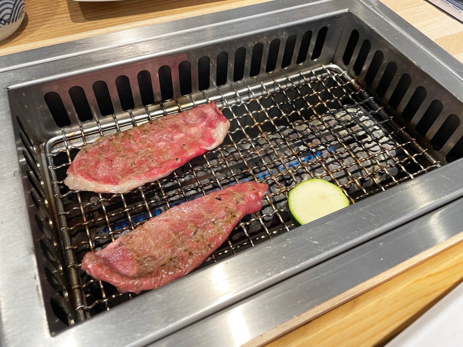 【栄次郎個人燒肉】一個人也可以吃的燒烤!肉質鮮嫩,配餐雞湯濃郁! - 第8張圖