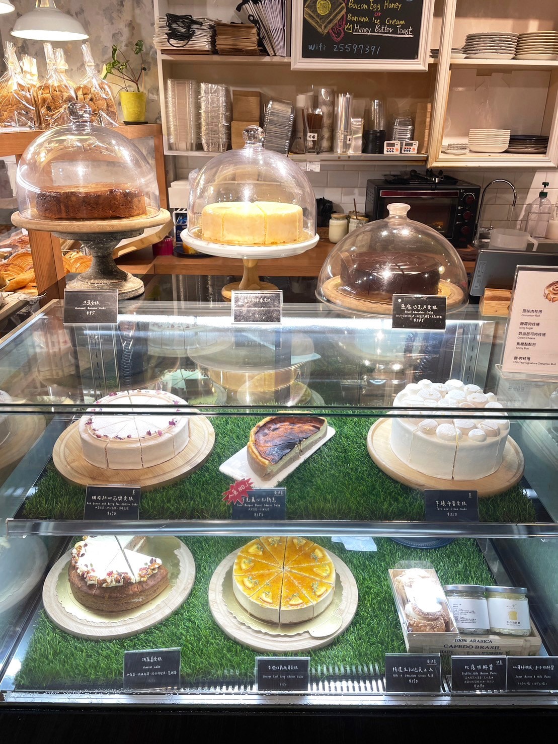 【Miss V Bakery Cafe 赤峰店】肉桂捲專賣店,土耳其特色早午餐必點! - 第4張圖