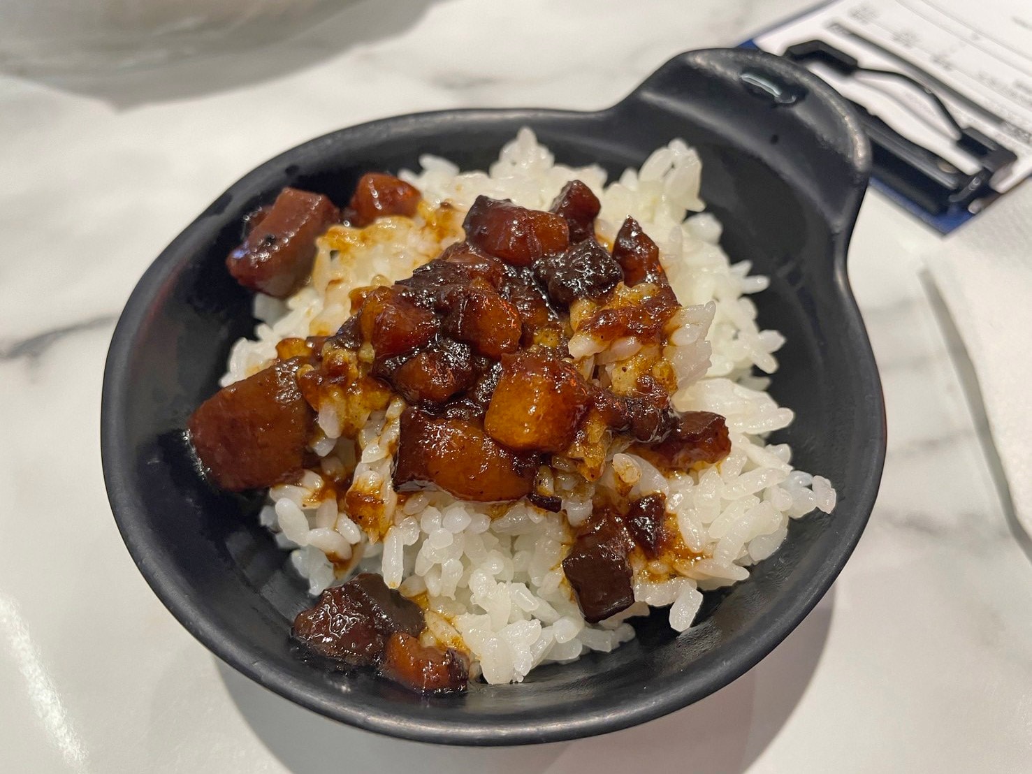 【韓哥哥石頭火鍋】新莊火鍋,平日最低只要9,蔬菜肉品、滷肉飯牛丼飯吃到飽! - 第6張圖