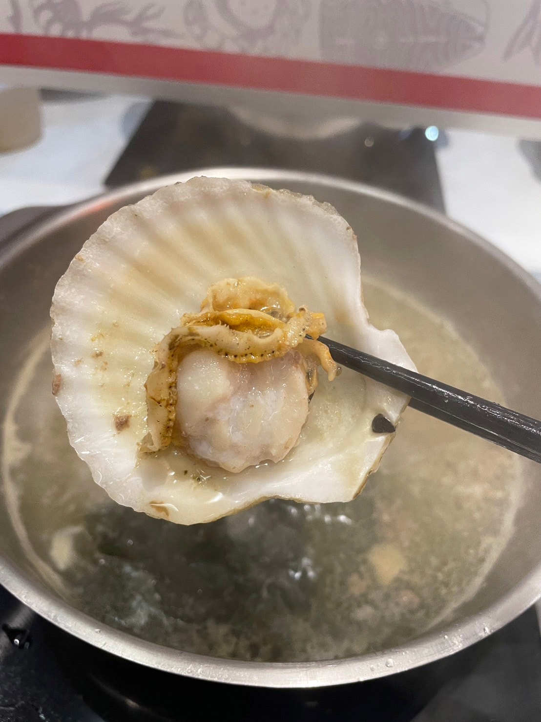 【韓哥哥石頭火鍋】新莊火鍋,平日最低只要9,蔬菜肉品、滷肉飯牛丼飯吃到飽! - 第15張圖