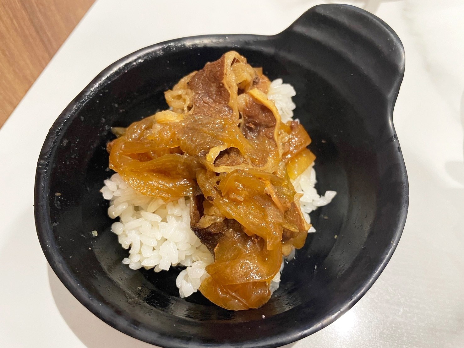 【韓哥哥石頭火鍋】新莊火鍋,平日最低只要9,蔬菜肉品、滷肉飯牛丼飯吃到飽! - 第8張圖