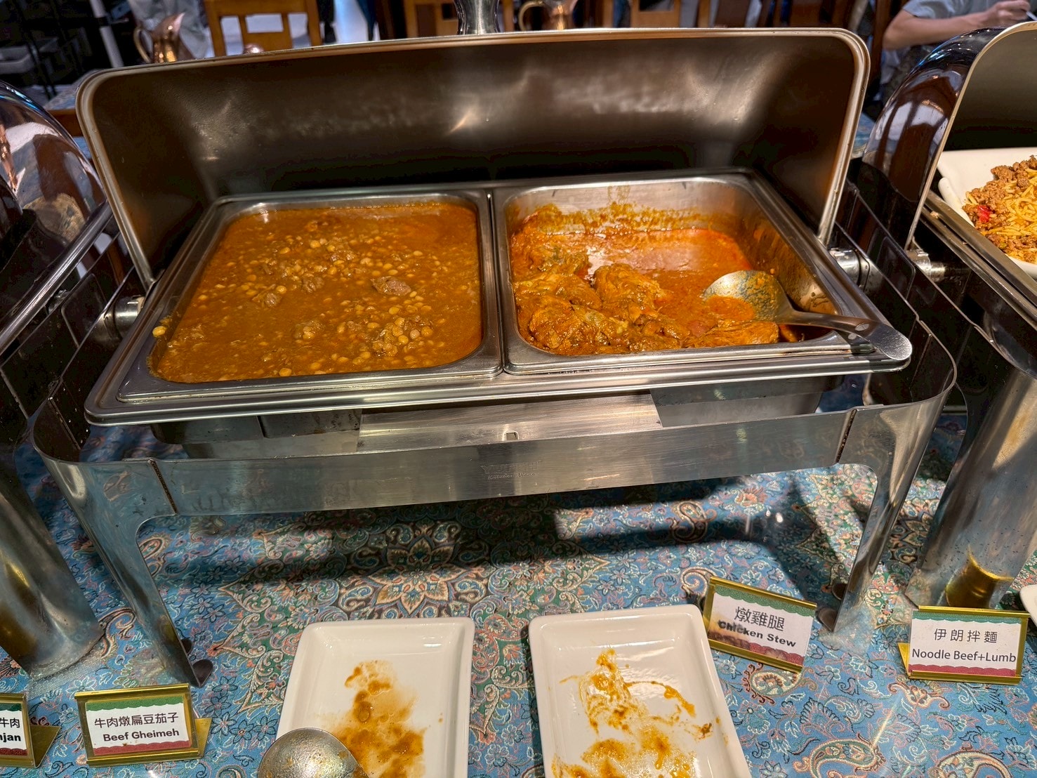台北食旅｜一千零一夜廚房，番紅花與烤肉的感官漫遊，松山區美食