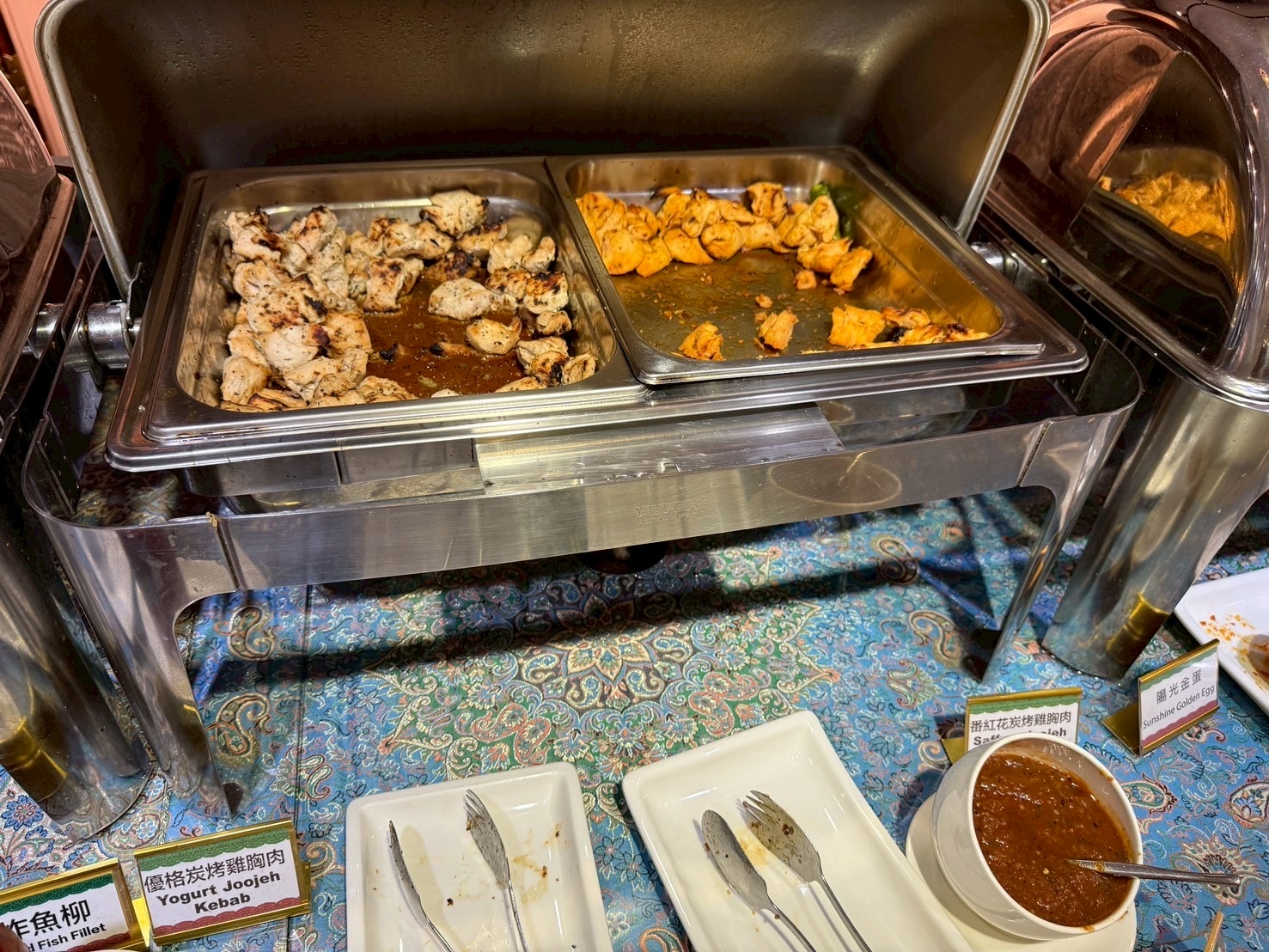 台北食旅｜一千零一夜廚房，番紅花與烤肉的感官漫遊，松山區美食