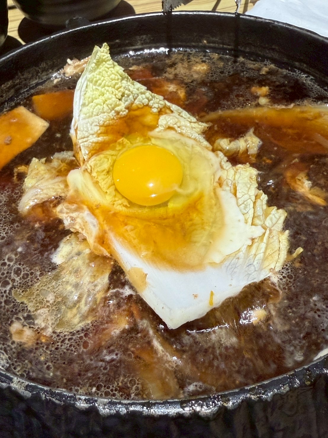 壽喜燒一丁【食記】新莊吃到飽推薦！「壽喜燒一丁」幸福店 Prime 級牛肉狂涮，隱藏版光餅夾肉超欠吃